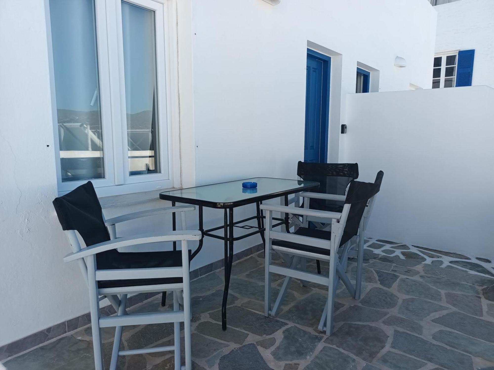 Athina'S Blue Studios Naousa  Exterior photo
