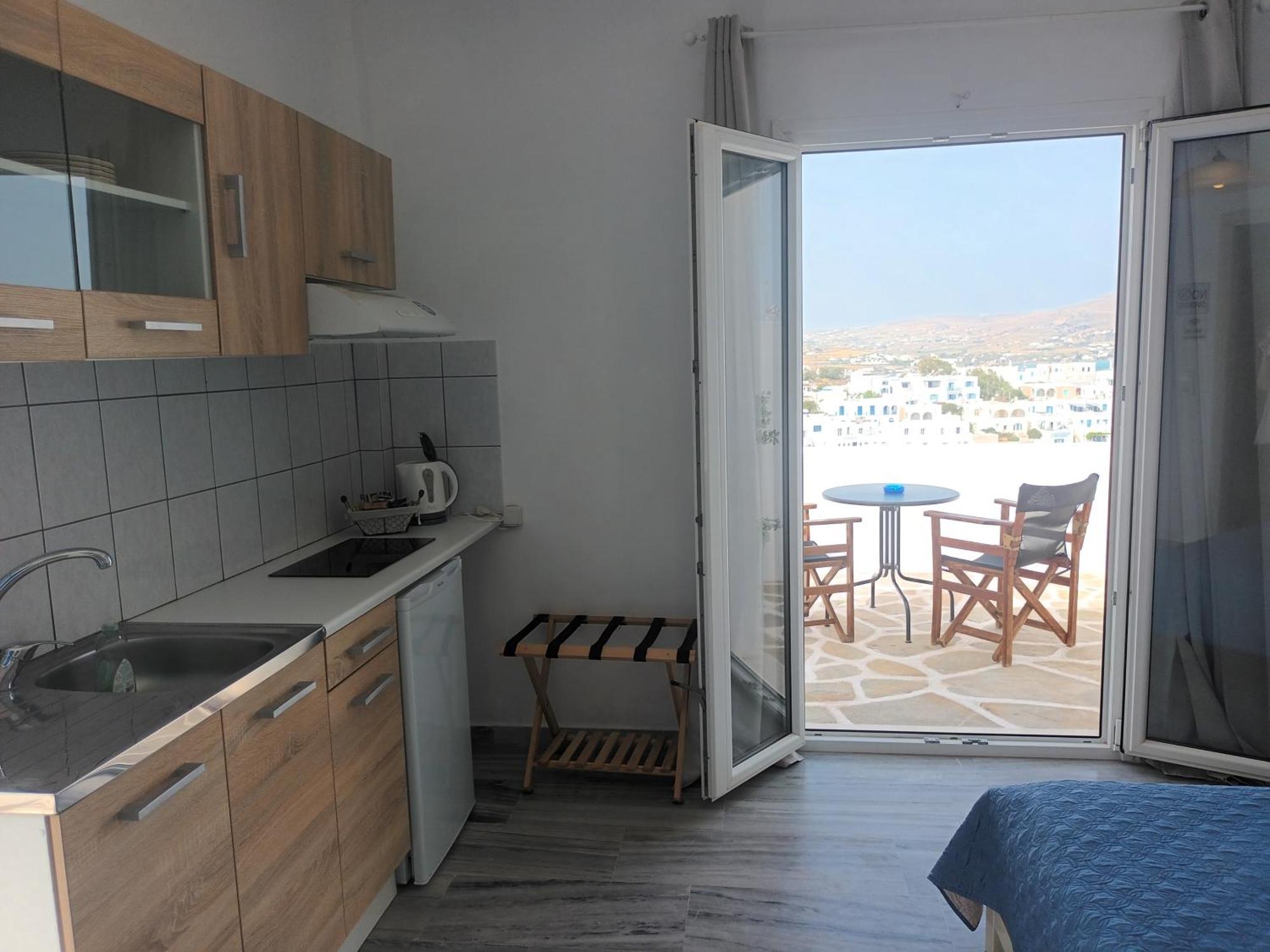 Athina'S Blue Studios Naousa  Exterior photo